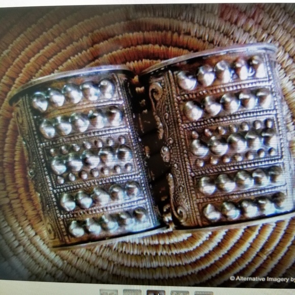 70's Vintage Sterling Phoenix Rising Cuffs - Picture 3 of 8